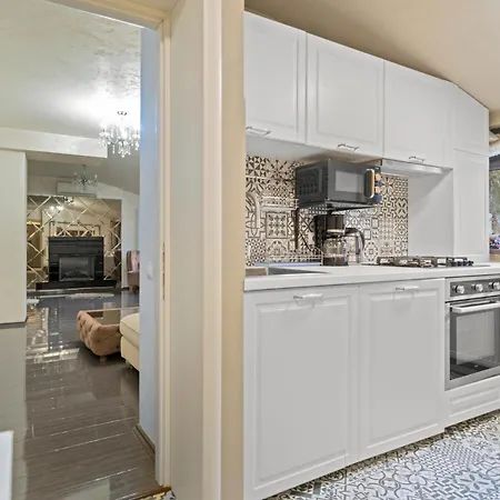 Classic Luxury At Mall Appartement