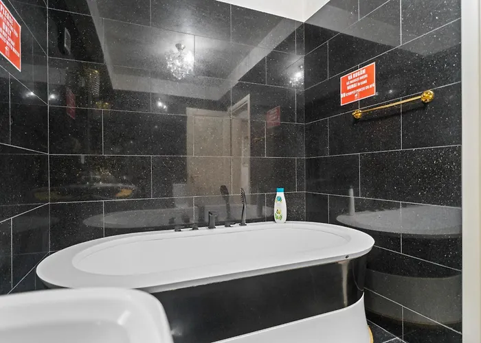 Appartement Classic Luxury At Mall Boekarest