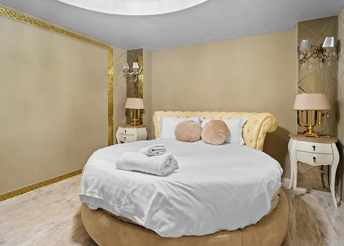 Classic Luxury At Mall * Boekarest