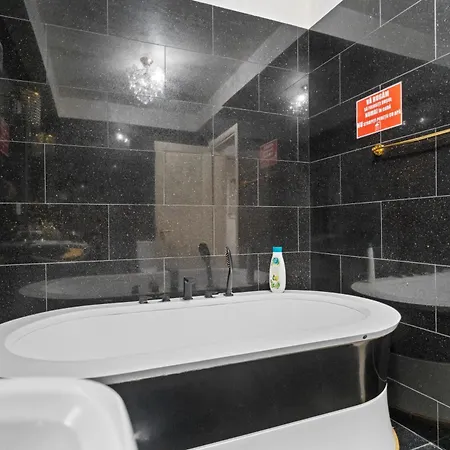 Daire Classic Luxury At Mall Bükreş