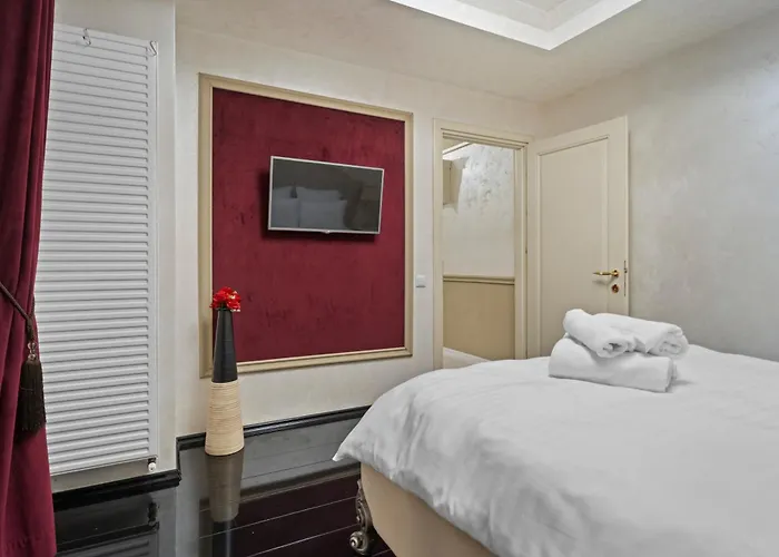 Classic Luxury At Mall Appartement